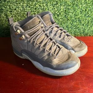Jordan 12 Retro Dark Gray Size 5.5 Youth/Size 7 Women's RARE